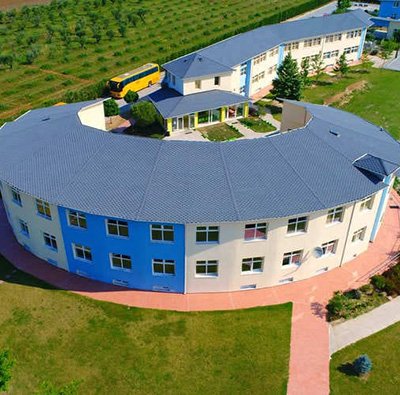 likeio-home2 – Βρεφονηπιακός Σταθμός - Νηπιαγωγείο - Δημοτικό - Γυμνάσιο - Λύκειο ...η ολοκληρωμένη εκπαιδευτική πρόταση – Γανόχωρα, Κατερίνη Πιερίας – Εκπαιδευτήρια ΠΛΑΤΩΝ