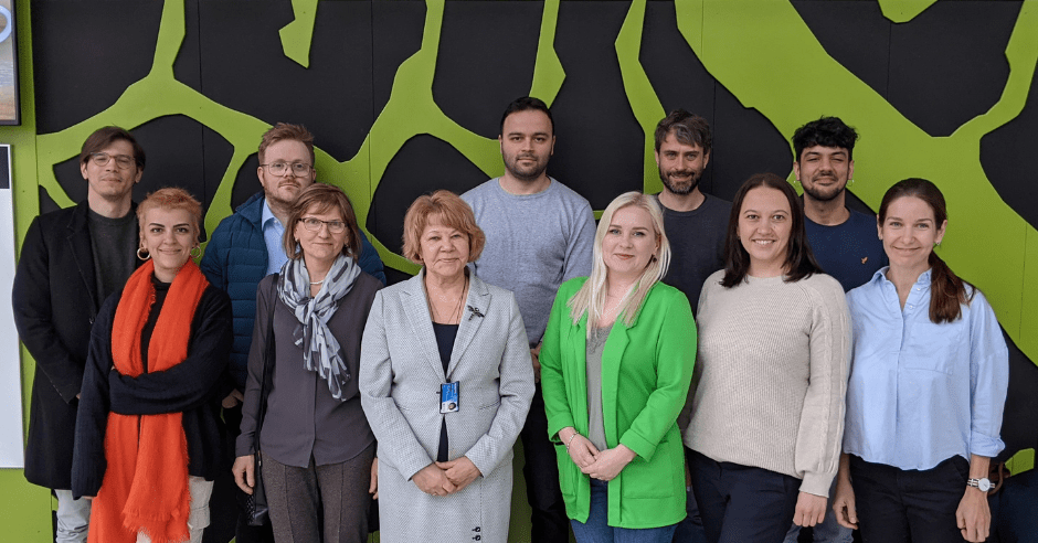 Untitled design –  – Εκπαιδευτήρια ΠΛΑΤΩΝ