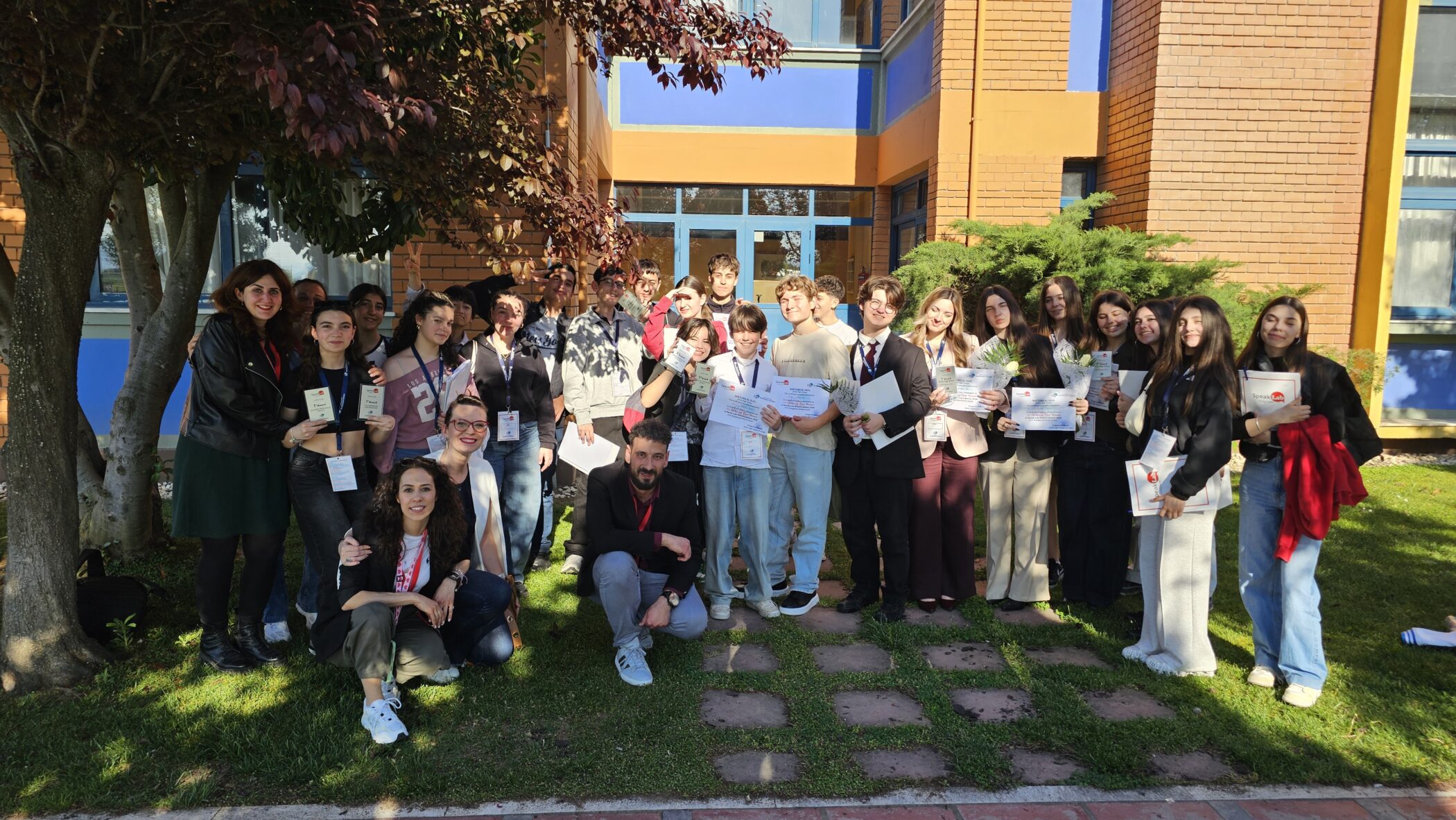  – Βρεφονηπιακός Σταθμός - Νηπιαγωγείο - Δημοτικό - Γυμνάσιο - Λύκειο ...η ολοκληρωμένη εκπαιδευτική πρόταση – Γανόχωρα, Κατερίνη Πιερίας – Εκπαιδευτήρια ΠΛΑΤΩΝ