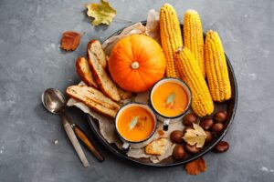 autumn-harvest-pumpkin-soup-with-corn-and-bread-2026-09-21-11-39-24-utc –  – Εκπαιδευτήρια ΠΛΑΤΩΝ